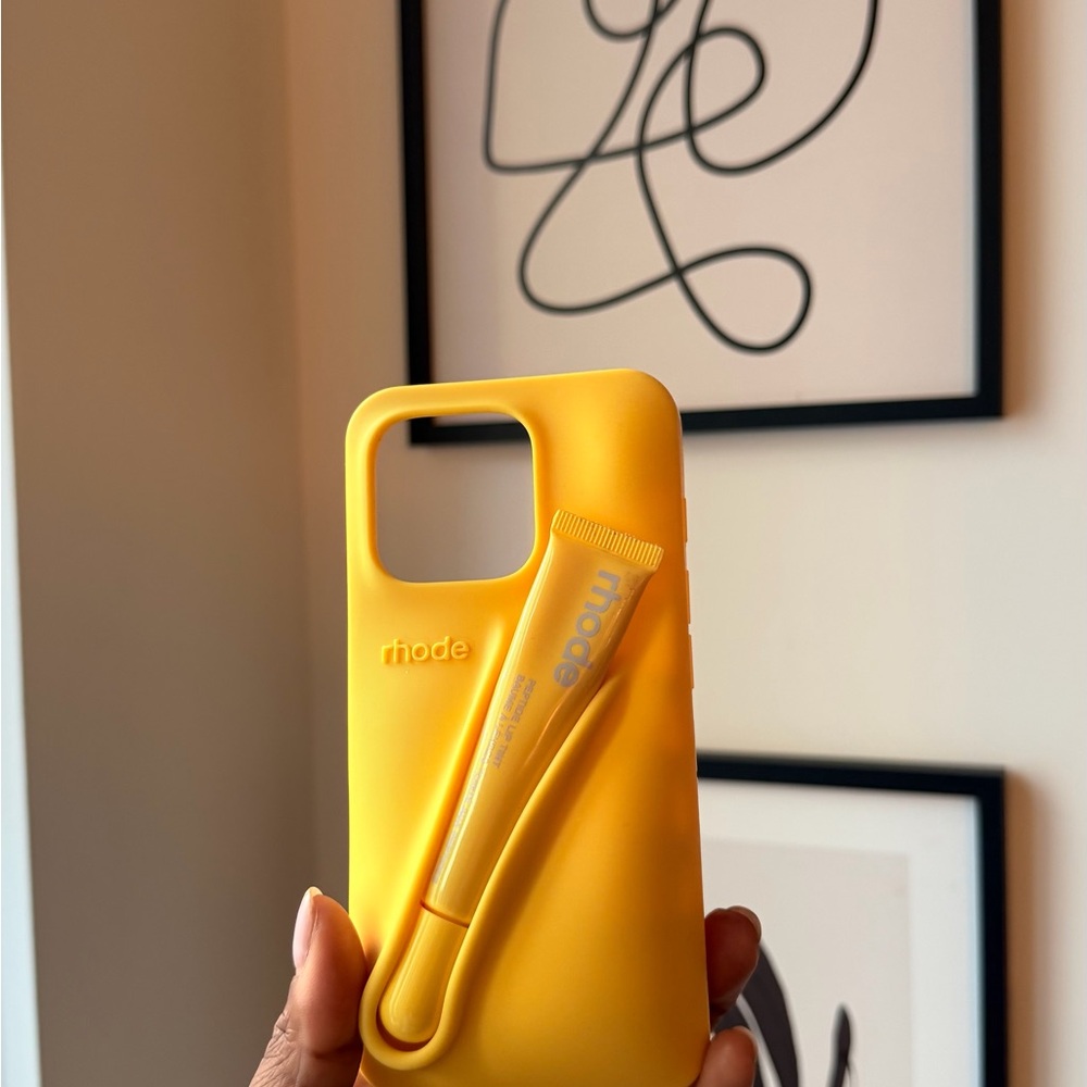 RHODE Lip Gloss Case iPhone16 Pro